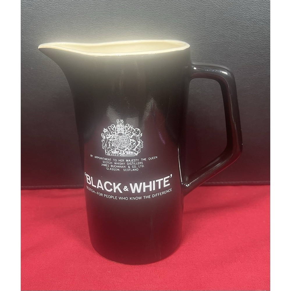 Black and White Scotch Whisky Water‎ Pitcher Pub Jug Vintage Barware Scotties